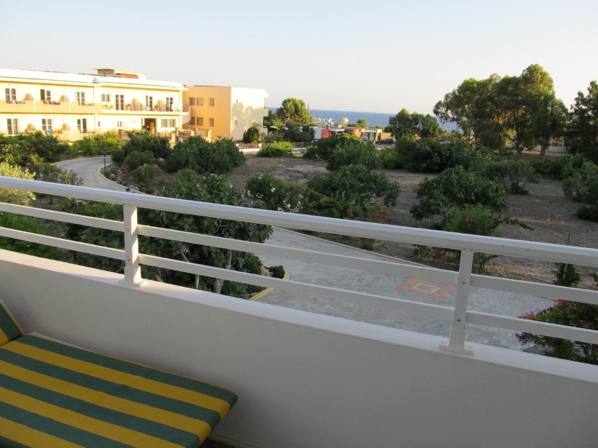 Villa Eirini Pefki Exteriör bild